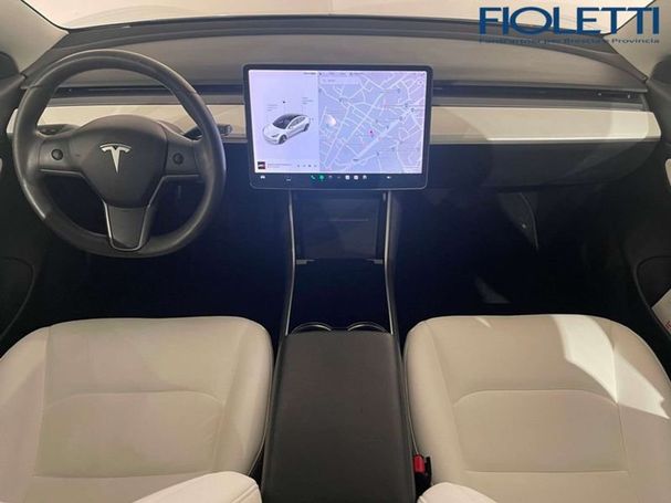 Tesla Model 3 Long Range AWD Dual Motor 150 kW image number 6