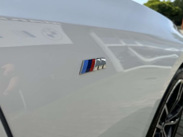 BMW 320i Touring 135 kW image number 23