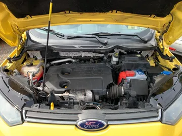 Car image 30