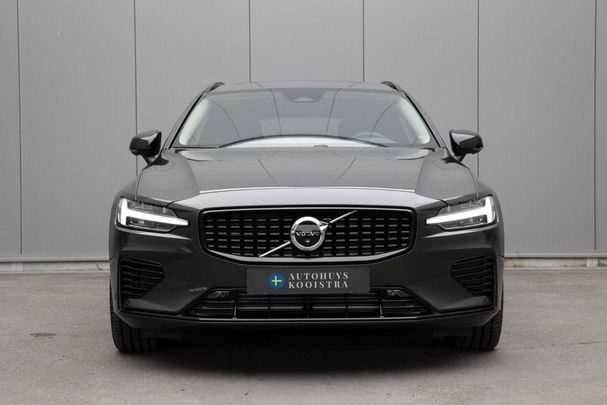 Volvo V60 T6 Ultra Dark AWD Recharge 293 kW image number 3