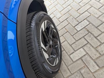 Car image 29