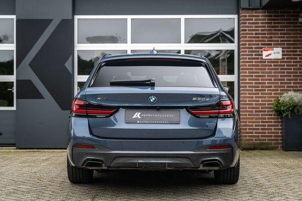 BMW 530 Touring xDrive 215 kW image number 3