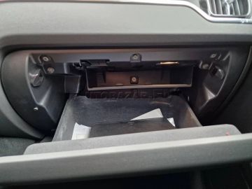 Car image 41