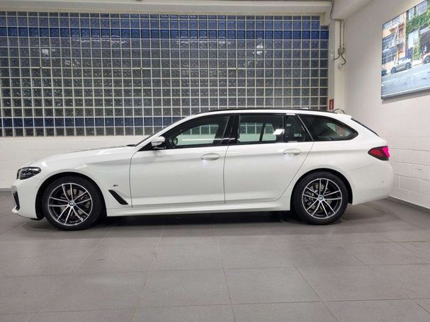 BMW 520d Touring xDrive 140 kW image number 4