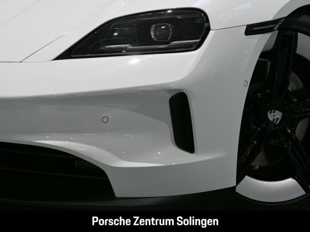 Porsche Taycan 320 kW image number 6