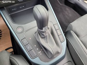 Car image 33