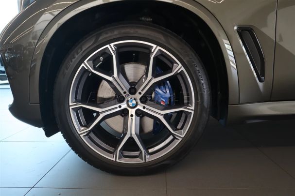 BMW X5 xDrive30d 210 kW image number 5