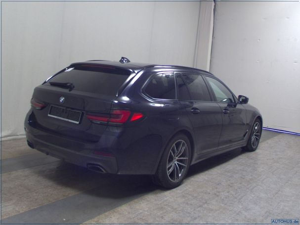 BMW 520d Touring xDrive 140 kW image number 4