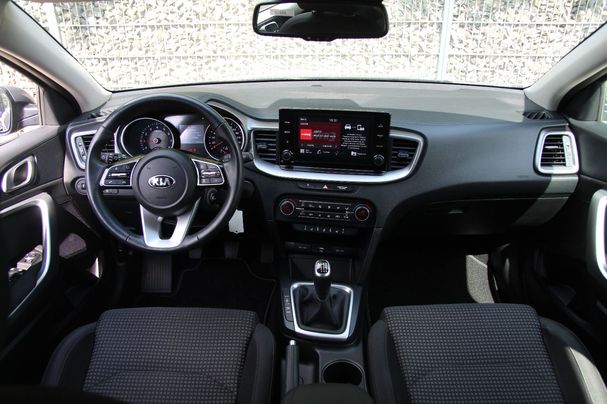 Kia Ceed 1.0 T-GDi 74 kW image number 17