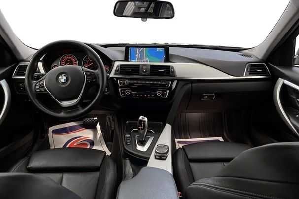 BMW 330d Touring xDrive 193 kW image number 4