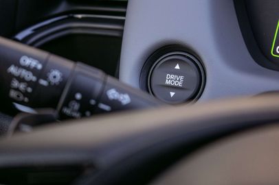 Car image 33