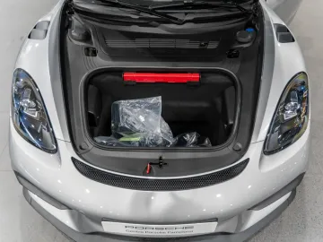Car image 46