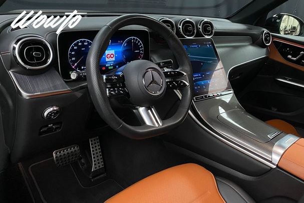 Mercedes-Benz GLC 300 e AMG 230 kW image number 8