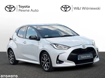 Car image 24