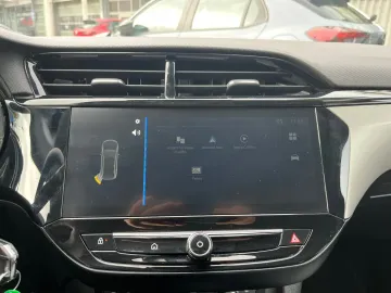 Car image 22