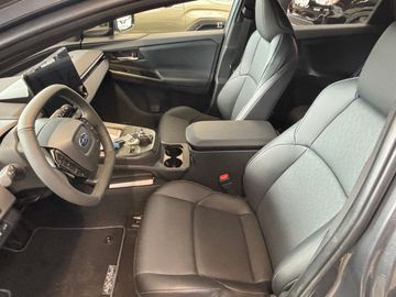 Car image 23