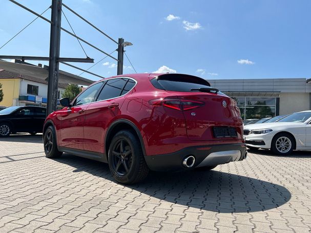 Alfa Romeo Stelvio 2.2 Q4 Super 140 kW image number 5