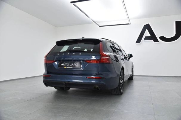 Volvo V60 D4 Momentum 140 kW image number 8