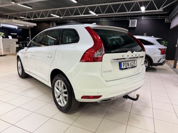 Volvo XC60 D4 AWD Momentum 141 kW image number 5