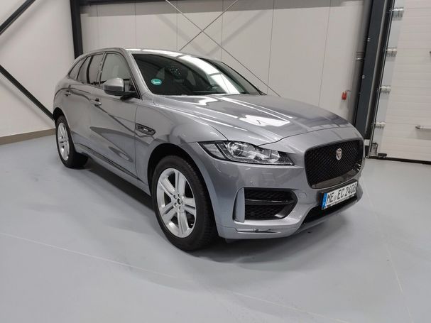 Jaguar F-Pace 20d AWD R-Sport 132 kW image number 2