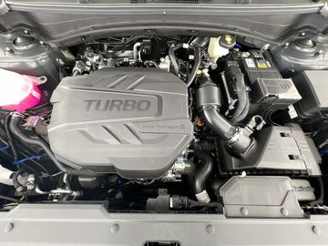 Car image 23