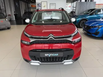 Car image 27