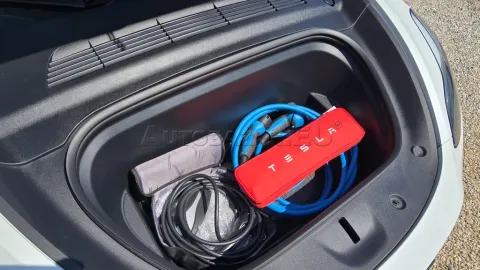 Car image 70