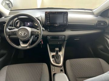 Car image 6