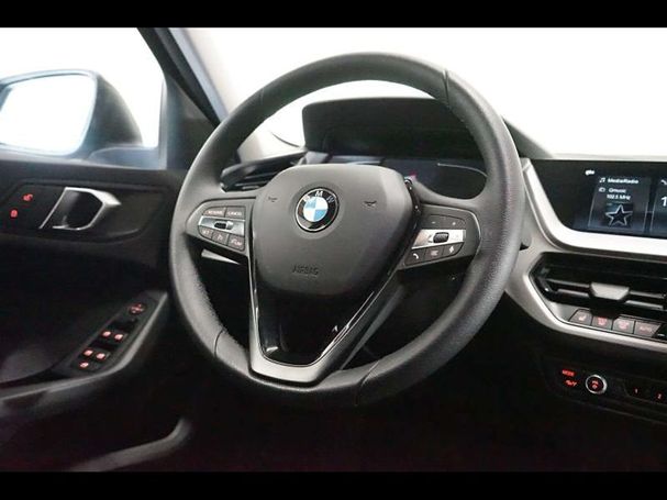 BMW 116d 85 kW image number 29