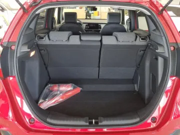 Car image 39