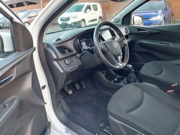 Car image 12