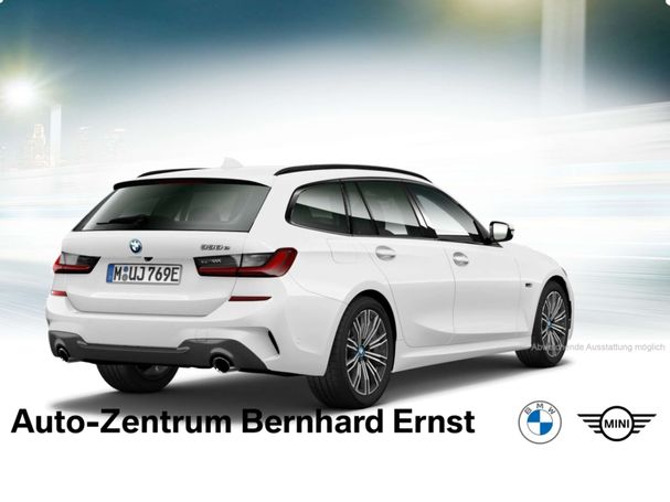 BMW 330e Touring M Sport 215 kW image number 2