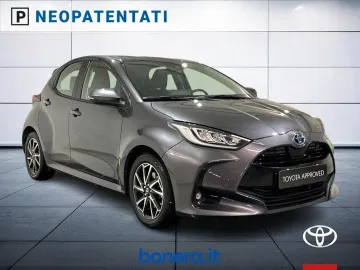 Car image 2