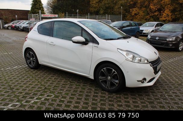 Peugeot 208 60 kW image number 2