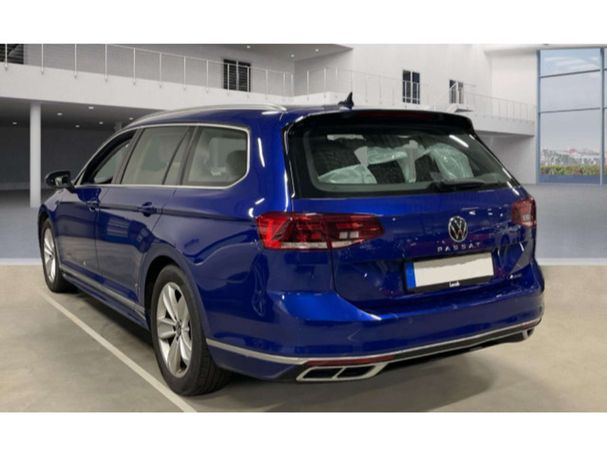 Volkswagen Passat Variant 2.0 TDI Elegance 4Motion DSG 147 kW image number 6