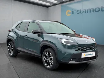 Car image 2