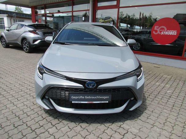 Toyota Corolla 1.8 Hybrid Touring Sports 103 kW image number 3