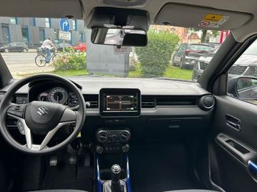 Car image 14