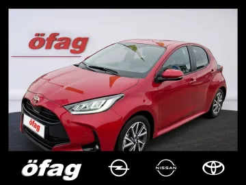Car image 3