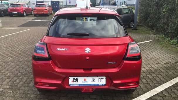 Suzuki Swift 1.2 Dualjet Hybrid Club 61 kW image number 30