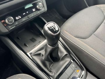 Car image 22