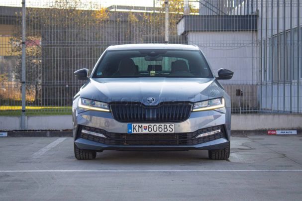 Skoda Superb 2.0 TSI DSG Sportline 140 kW image number 2