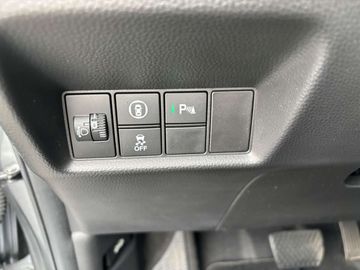 Car image 37