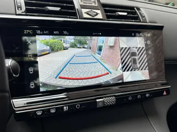 Car image 50
