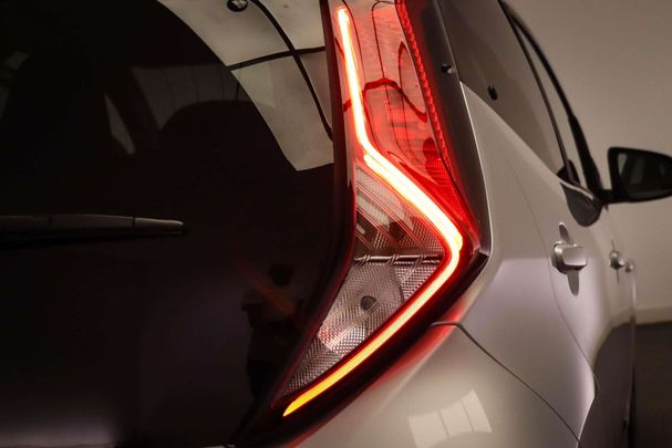 Toyota Aygo 53 kW image number 17