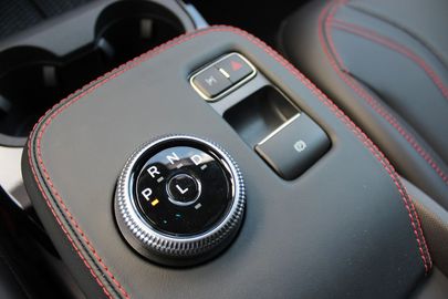 Car image 27