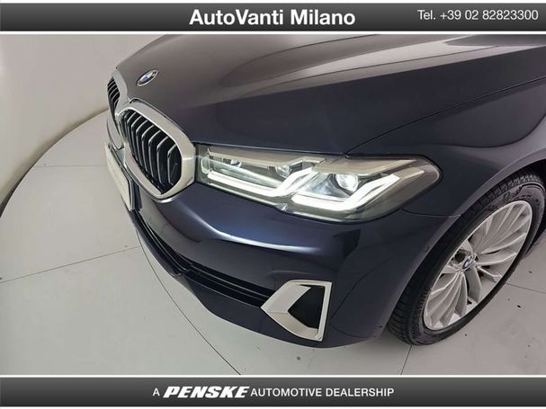 BMW 520d Touring xDrive 140 kW image number 35