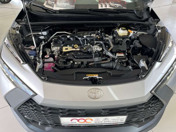 Toyota C-HR 2.0 Hybrid 145 kW image number 5