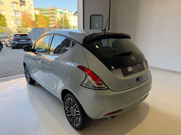 Lancia Ypsilon 51 kW image number 9