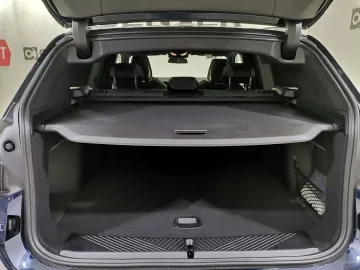 Car image 39